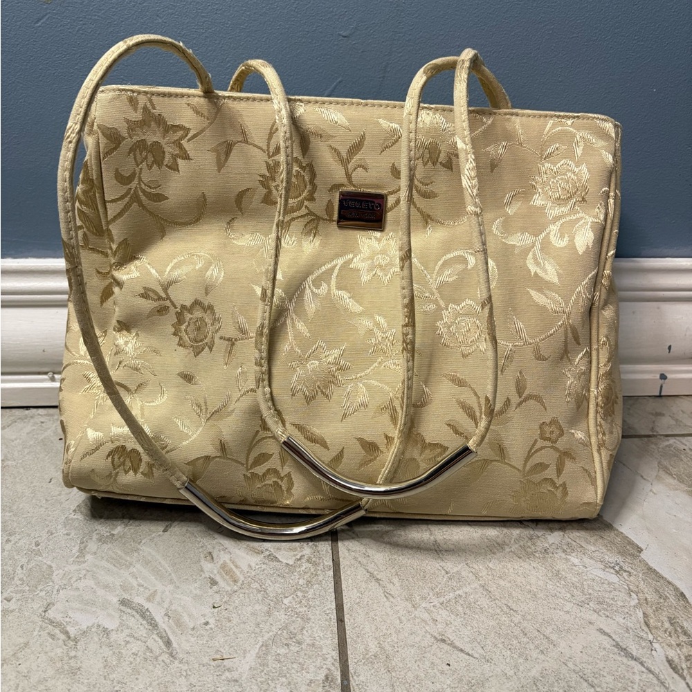 Elegant Cream Floral Tote Bag